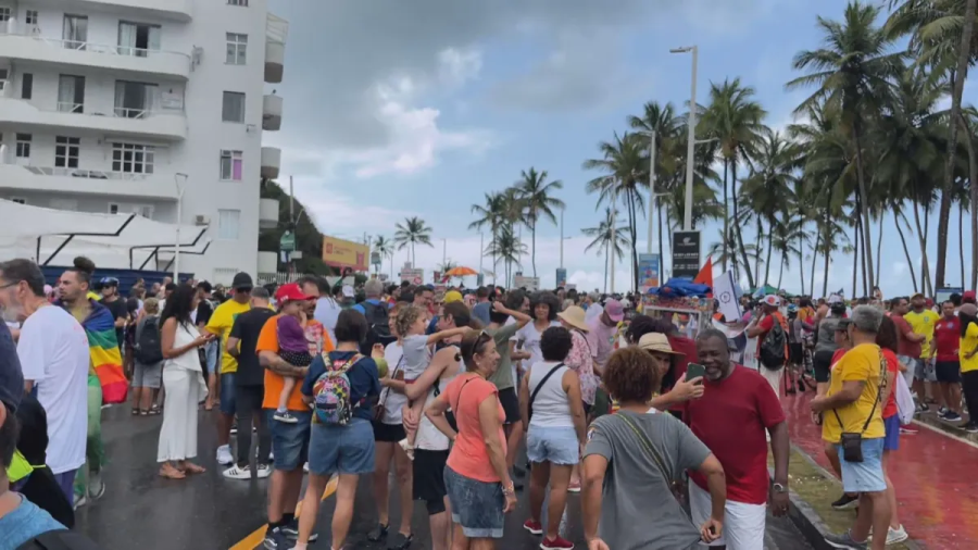 Esquerda vai às ruas em diversas capitais contra anistia e PEC da Blindagem 1 1 71