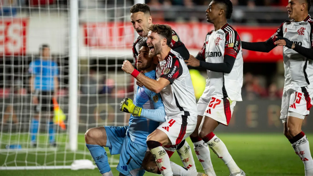 Vaga suada! Flamengo perde para o Estudiantes, mas Rossi garante classificação nos pênaltis 4 1 87