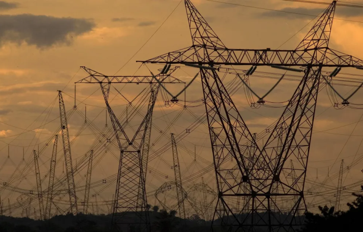 Apagão atinge estados em todas as regiões do país na madrugada; Governo investiga possível incêndio em subestação 21 01 4