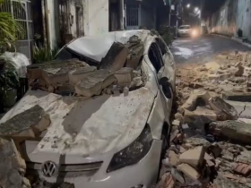 Mar agitado e ventos fortes marcam dia de chuva intensa em Salvador e no extremo sul da Bahia 12 1 55