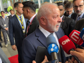 Lula diz que "colocará os problemas na mesa" com Trump 11 1 68