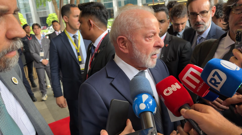 Lula diz que "colocará os problemas na mesa" com Trump 1 1 68