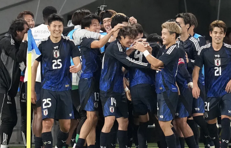 Brasil sofre virada e perde para o Japão pela primeira vez na história 15 2 22