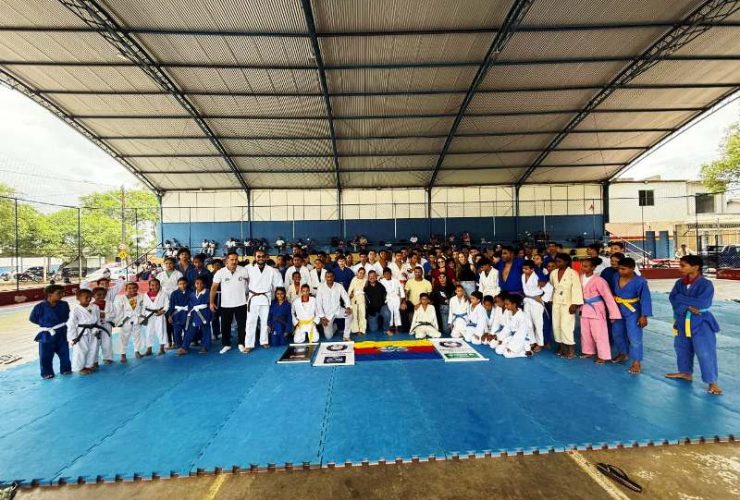 2º Festival de Judô reúne 150 atletas no Ginásio de Esportes da Praça Fênix, em Itapebi 12 Imagem do WhatsApp de 2025 11 28 as 19.50.43 c1597ae5