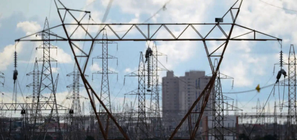 Boa notícia: Aneel anuncia redução da taxa extra na conta de luz de dezembro 4 1 1