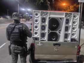 PM apreende equipamento sonoro durante Operação Paredão na madruga deste domingo 3 1 58