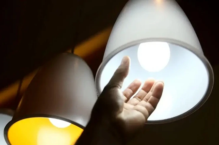 Boa notícia: Aneel anuncia redução da taxa extra na conta de luz de dezembro 1 2
