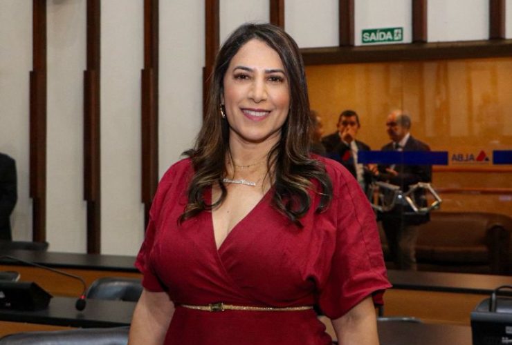 Conquista Histórica: Projetos de Cláudia Oliveira elevam Pedrão a Patrimônio da Bahia e Porto Seguro a Capital do Turismo 3 WhatsApp Image 2025 12 23 at 09.47.01