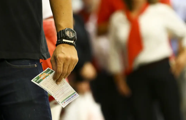 Mega-Sena acumula novamente e prêmio principal vai a R$ 115 milhões 20 1 67