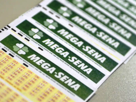Prêmio de R$ 115 milhões da Mega-Sena será sorteado neste sábado 3 1 74
