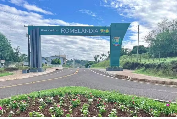 Oportunidade: Cidade de 4,8 mil habitantes abre concurso com salários de até R$ 30,3 mil 6 1 50