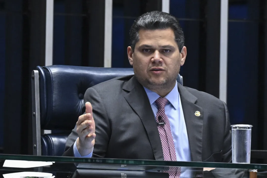 CPI do INSS: Davi Alcolumbre pode anular quebra de sigilo de Lulinha 1 1 55