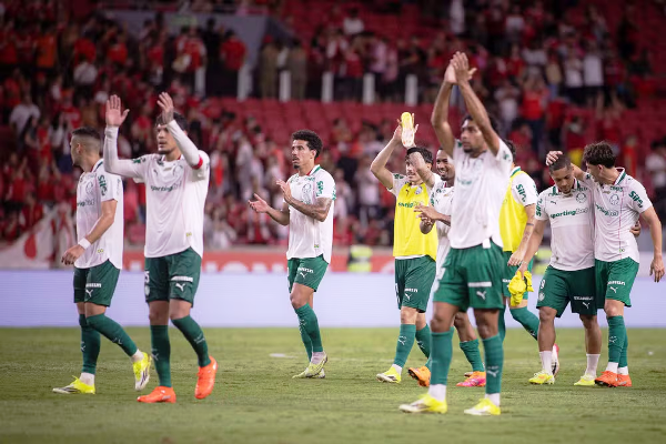 Palmeiras consolida "time ideal", vence o Inter no Beira-Rio e assume a liderança do Brasileirão 4 1.1 1