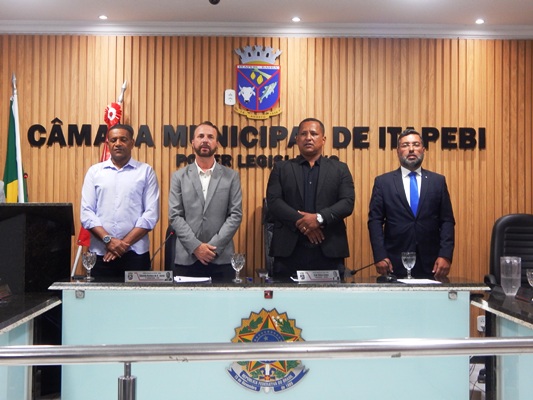 Itapebi concede Título de Cidadão Honorário ao magistrado e poeta Rodolfo Pamplona Filho 4 DSCN0551