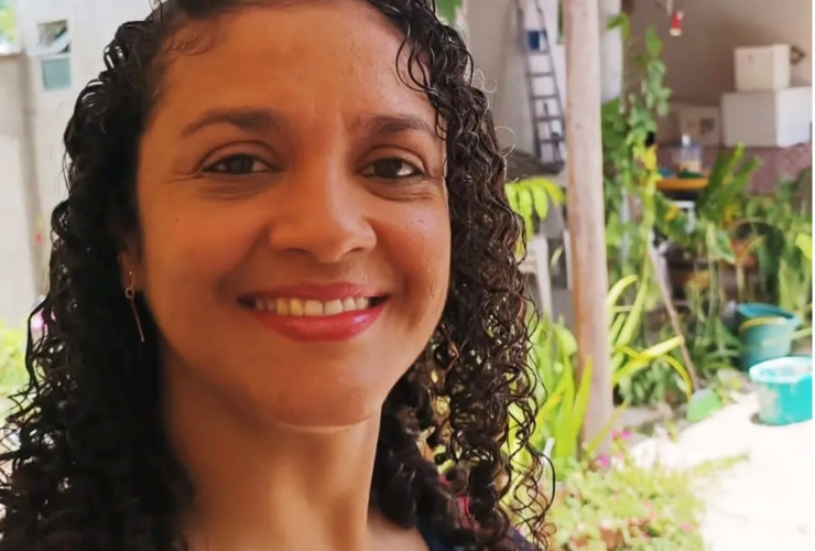 Dia de Celebração: A Secretária de Saúde Mércia Botelho apaga as velinhas hoje. 3 1 50