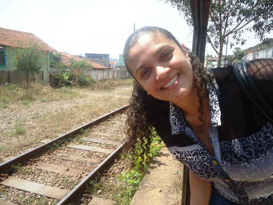 Dia de Celebração: A Secretária de Saúde Mércia Botelho apaga as velinhas hoje. 5 2 28