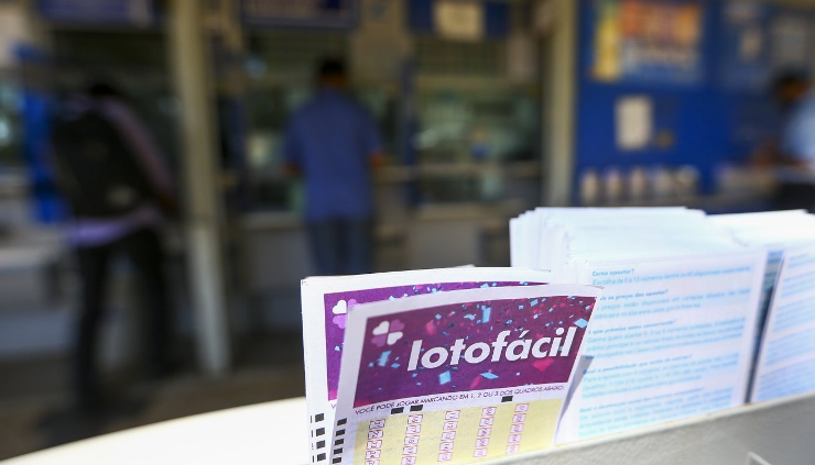 Sortudo da Bahia fatura mais de R$ 3 milhões na Lotofácil com jogo de apenas R$ 3,50 12 1 38