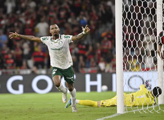 Palmeiras domina o Maracanã, respira aliviado e reassume as rédeas do Brasileirão 6 2 23