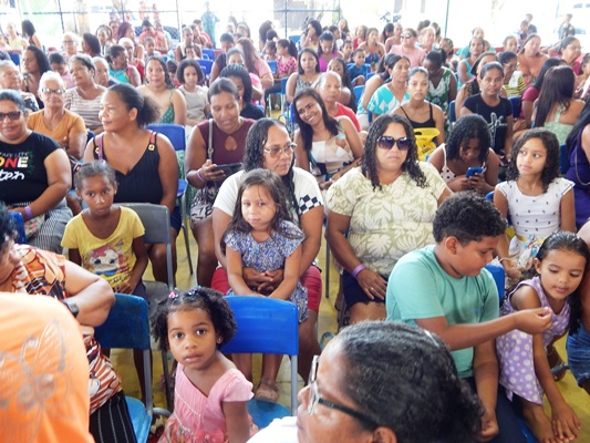 Itapebi celebra o Dia das Mães com festa, emoção e recorde de presentes na sede e distritos 15 DSCN0767