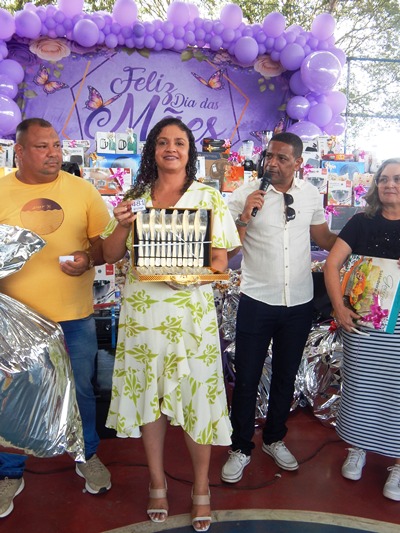Itapebi celebra o Dia das Mães com festa, emoção e recorde de presentes na sede e distritos 28 DSCN0895