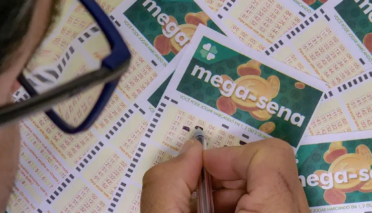 Mega-Sena sorteia prêmio acumulado de R$ 42 milhões neste sábado 12 001 6