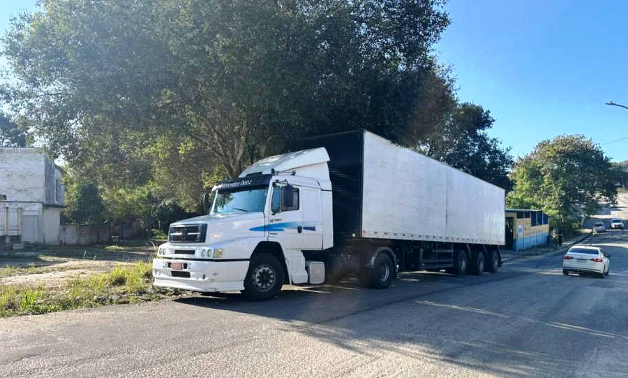 Carga de cosméticos é roubada por quadrilha em desvio entre Itapebi e Itagimirim 1 2 10