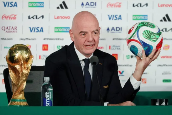 Bomba no futebol: Presidente da Fifa é denunciado ao COI por alinhamento político com Donald Trump durante a Copa de 2026 7 5 2