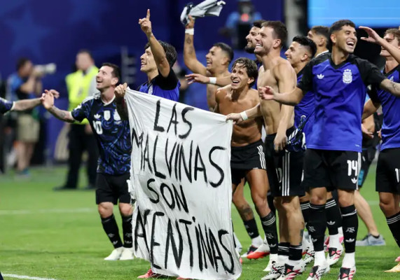 Com outra virada incrível, Argentina despacha Inglaterra e vai à final 5 6 4