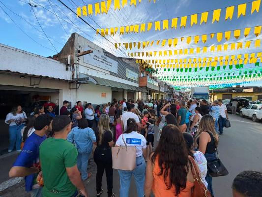 Deputada Cláudia Oliveira entrega ambulância para São João do Panelinha e reforça investimentos na saúde de Camacã 5 7