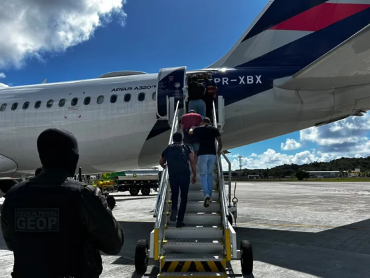 Operação na Bahia envia cinco líderes de facções para presídios fora do estado 5 002