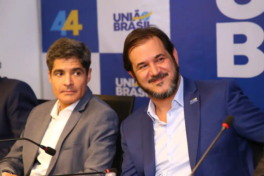 Vorcaro diz que ACM Neto e Rueda cobravam 10% de aportes de previdências ao Banco Master 1 1 19