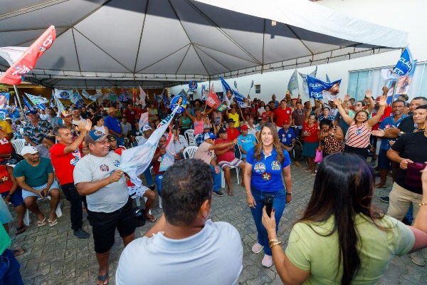 Cláudia Oliveira intensifica campanha e consolida apoio no Sul e Extremo Sul da Bahia 8 30