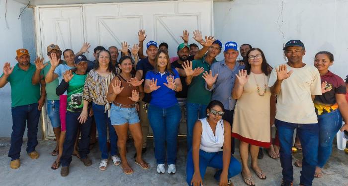 Na reta final da campanha, deputada Cláudia Oliveira cumpre agenda no Extremo Sul 9 4 3