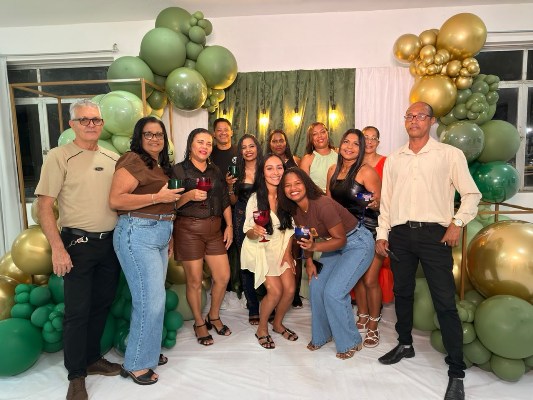 Itapebi celebra o Dia dos Professores e reconhece a importância da educação no desenvolvimento do município 7 07