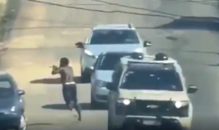 Suspeito troca tiros com PM e foge em Buerarema 4 1 2
