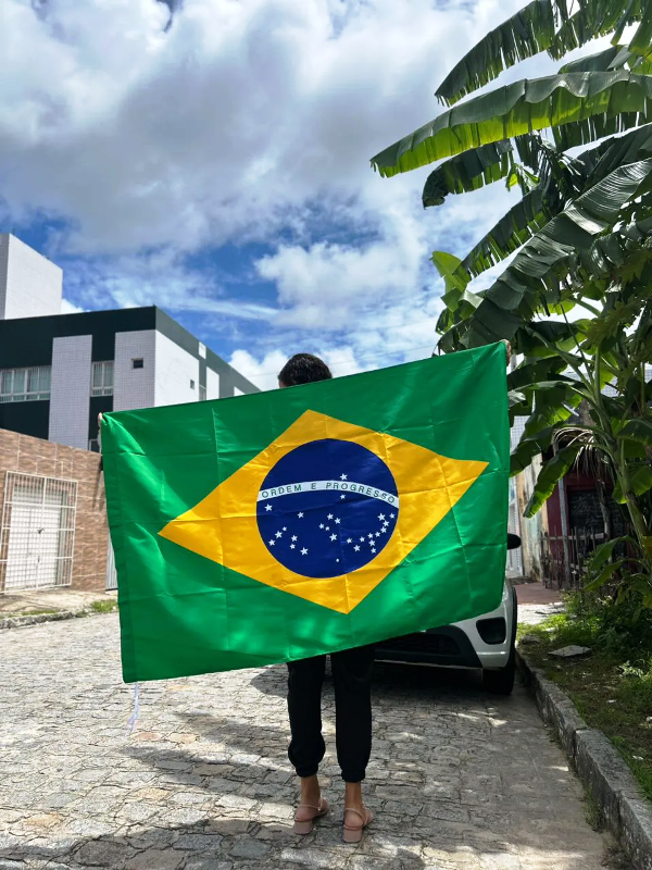 A Democracia! 1 2 14