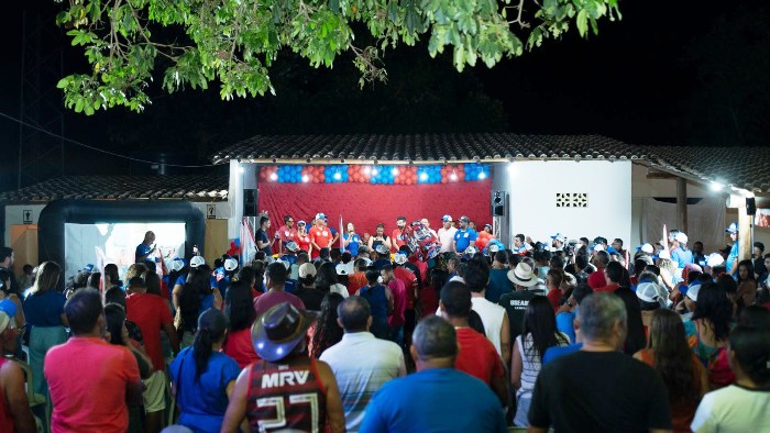 Cláudia Oliveira reúne apoiadores em Guaratinga e reforça parceria com o município 5 5